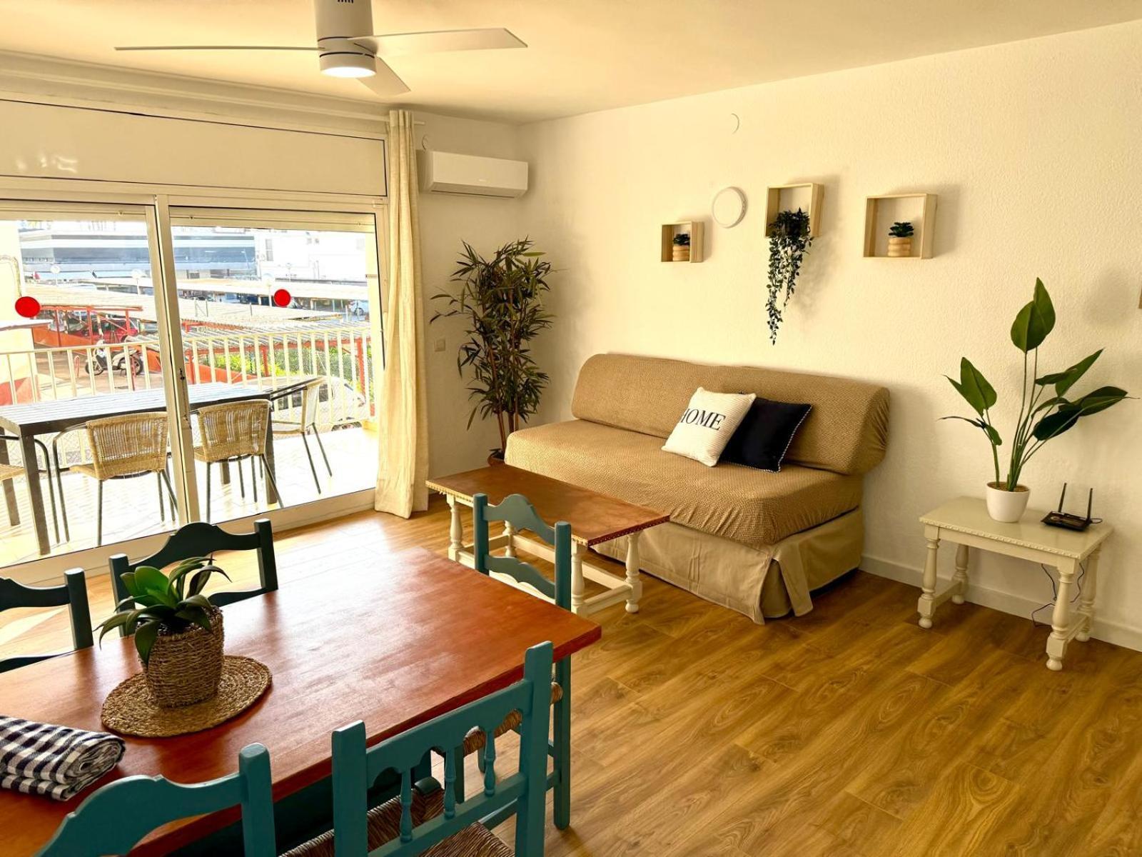 Apartamentos Hesperia Palmyra سالو المظهر الخارجي الصورة